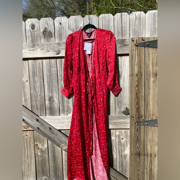 Aakaa Red Floral Maxi Cover Up NWT - Picture 1 of 11